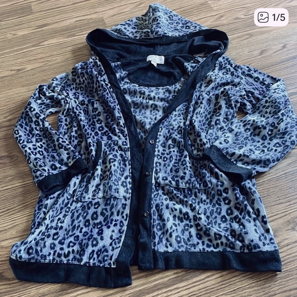 Soft Sleep Jacket Cardigan gray-blue leopard print